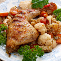 Chicken Stew with Cauliflower - Recipe photo by bucatarmaniac