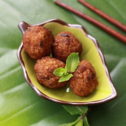Chicken Fritters, Green Curry Paste - Recipe photo by Fraiseetbasilic