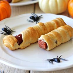 Mummy Hot Dogs - Recipe photo by damndelicious