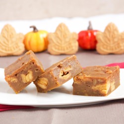 Pumpkin Maple Blondies - Recipe photo by Mis-Cakes