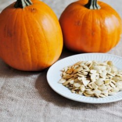 Basic Toasted Pumpkin Seeds - Recipe photo by dianadishes