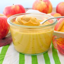 Vegan Pumpkin Cream Cheese - Recipe photo by laurafriendly