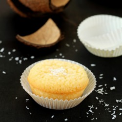 Coconut Queijadas - Recipe photo by Miuda