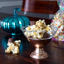 Reeses Peanut Butter Popcorn - Recipe photo by livelovepasta