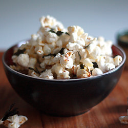 Furikake Kettle Corn - Recipe photo by heoyeahyum