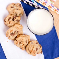 Caramelized Peanut Chocolate Cookies - Recipe photo by Mis-Cakes