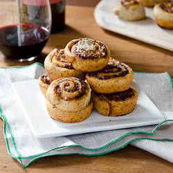Sun-Dried Tomato Pinwheels - Recipe photo by dailywaffle