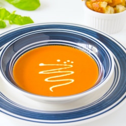 Tomato Cream Soup - Recipe photo by vivalafood