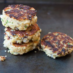 Quinoa Patties - Recipe photo by Marin Mama Cooks