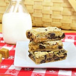 Salted Caramel Blondies - Recipe photo by secondbreakfast
