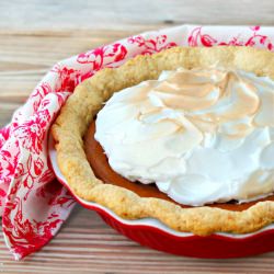 Pumpkin Meringue Pie - Recipe photo by secondbreakfast