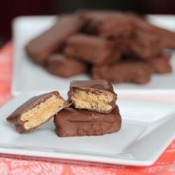 Homemade Kit Kat Bars - Recipe photo by satisfymysweettooth