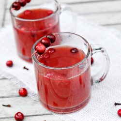 Warm Cranberry Orange Punch - Recipe photo by sunnyvegan