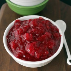 Low-Carb Cranberry Sauce - Recipe photo by j3nn.net