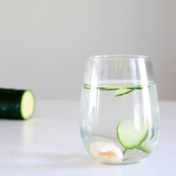 Cucumber Lychee Sake Spritzer - Recipe photo by heoyeahyum