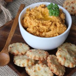 Butternut Squash Hummus - Recipe photo by cookiecrumble