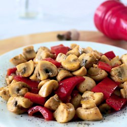 Sauteed Mushrooms With Red Peppers - Recipe photo by Recipemates