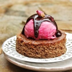 Chocolate and Rose Cake - Recipe photo by everythingispoetry