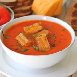 Creamy Tomato Soup - Recipe photo by damndelicious