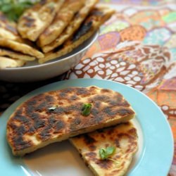 Homemade Naan (Indian Flatbread) - Recipe photo by ExecutiveJ