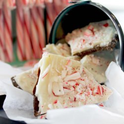 Simple Peppermint Bark - Recipe photo by natsadventuresinbaking