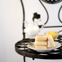 Taiwanese Pineapple Cakes - Recipe photo by coreychinyick