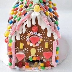 Gingerbread House - Recipe photo by Happy Cook