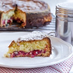 Cake with Cranberries - Recipe photo by Proven Kitchen