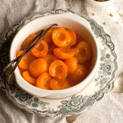 Apricots Poached in Chamomile Tea - Recipe photo by drizzleanddip
