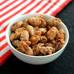 Caramel Coated Roasted Almonds - Recipe photo by Ellevild Madblog