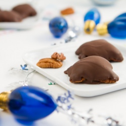 3 Ingredient Chocolate Turtles - Recipe photo by HealthfulPursuit