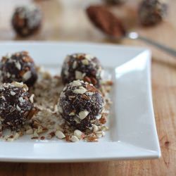 Chocolate Almond Truffles - Recipe photo by Running to the Kitchen