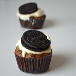 Oreo Muffins - Recipe photo by Berrypunch