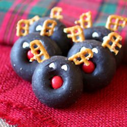 Kid-Friendly Reindeer Doughnuts - Recipe photo by SheKnows Food Editor