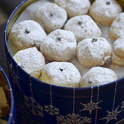 Clove Shortbread - Recipe photo by Adventuress Heart