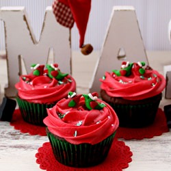 Chocolate Cherry Kirsch Cupcakes - Recipe photo by desirvientadas