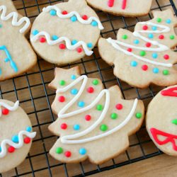 Christmas Vanilla Cookies - Recipe photo by secondbreakfast