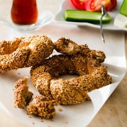 Turkish Simit - Recipe photo by giverecipe