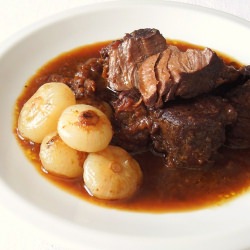 Italian Nero D'Avola Wine Beef Stew - Recipe photo by Ritroviamoci in Cucina