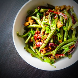 Spicy Green Beans w/ Ground Turkey - Recipe photo by cooksnapsavour