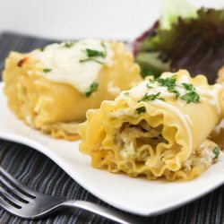 White Chicken Lasagna Rolls - Recipe photo by pipandebby