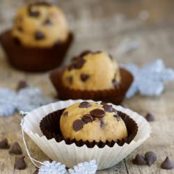 Peanut Butter Cookie Dough Bites - Recipe photo by NamelyMarly