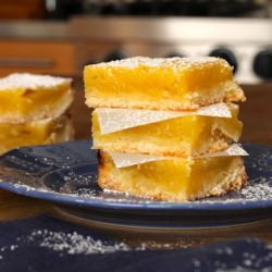 The Best Lemon Bars - Recipe photo by Susie@recipeconnoisseur