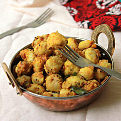 Baby Colocasia Roast - Recipe photo by Aromatic Cooking