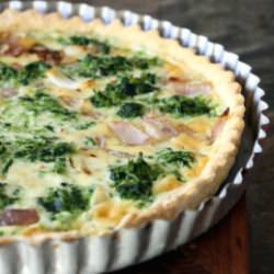 Spinach and Caramelized Onion Tart - Recipe photo by Nadia