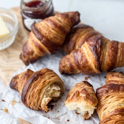 How to Make Croissants - Recipe photo by topwithcinnamon