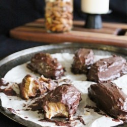 Healthy Snickers Candy Bars - Recipe photo by emvoneuw