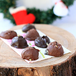 Mango Truffles - Recipe photo by swapnaz