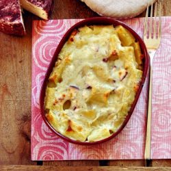 Paccheri Pie with Artichokes - Recipe photo by mammapapera