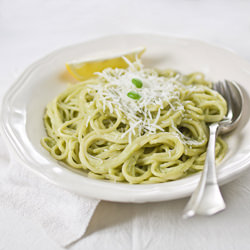 Creamy Avocado Spaghetti - Recipe photo by bakenoir